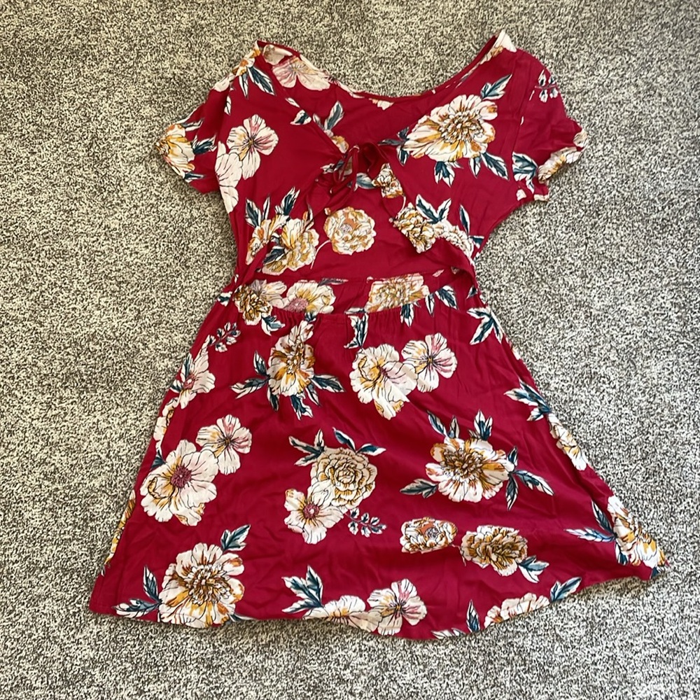 Open Back Floral Roxy mini dress - Picture 2 of 2